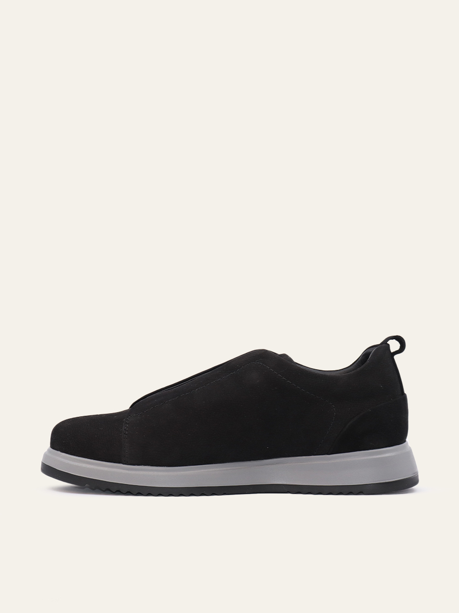 ESSENTIAL SLIP-ON SNEAKERS — 2