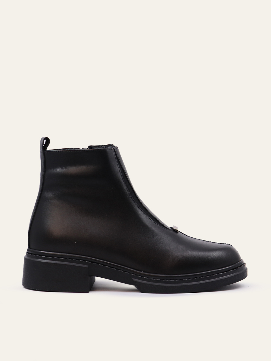 ELASTIC  FRONT BOOTS — 4