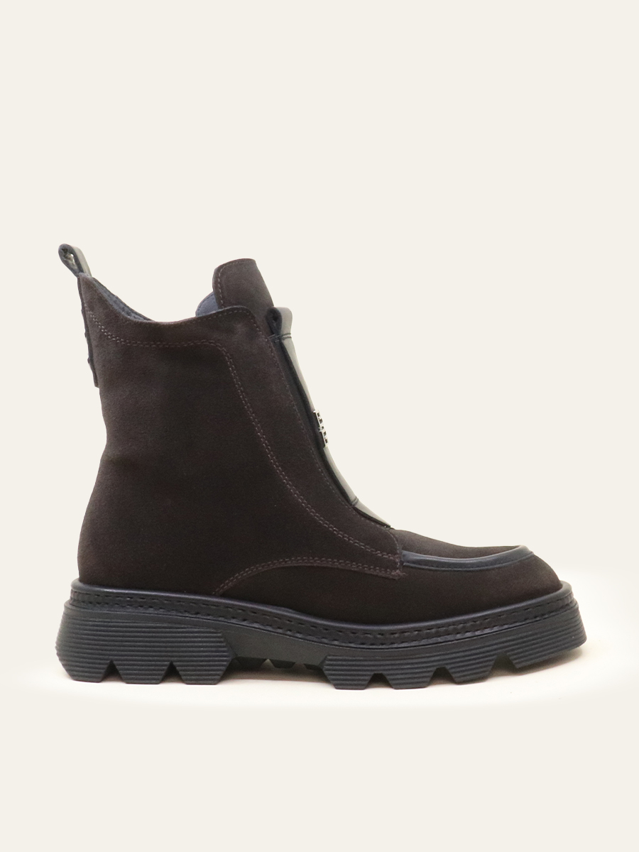 BROWN SUEDE