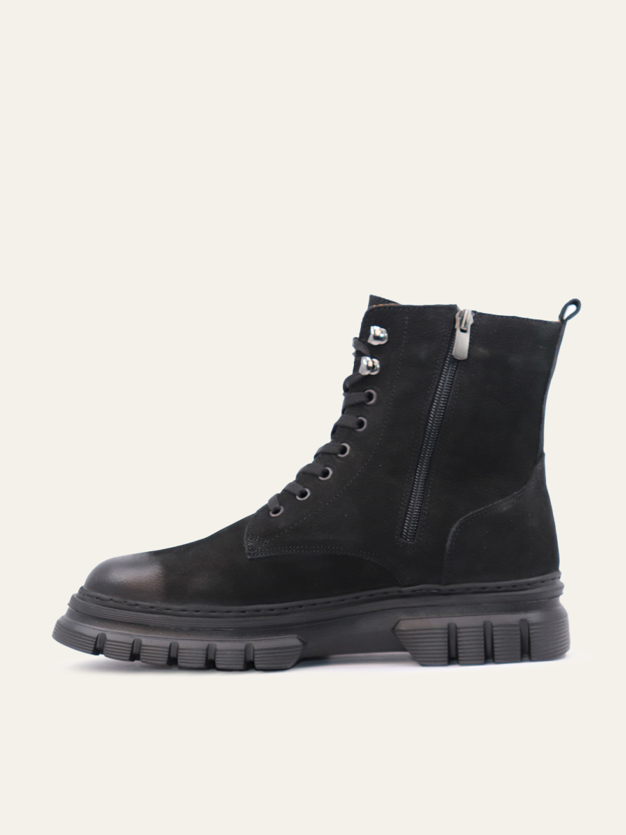 URBAN TREK BOOTS — 14