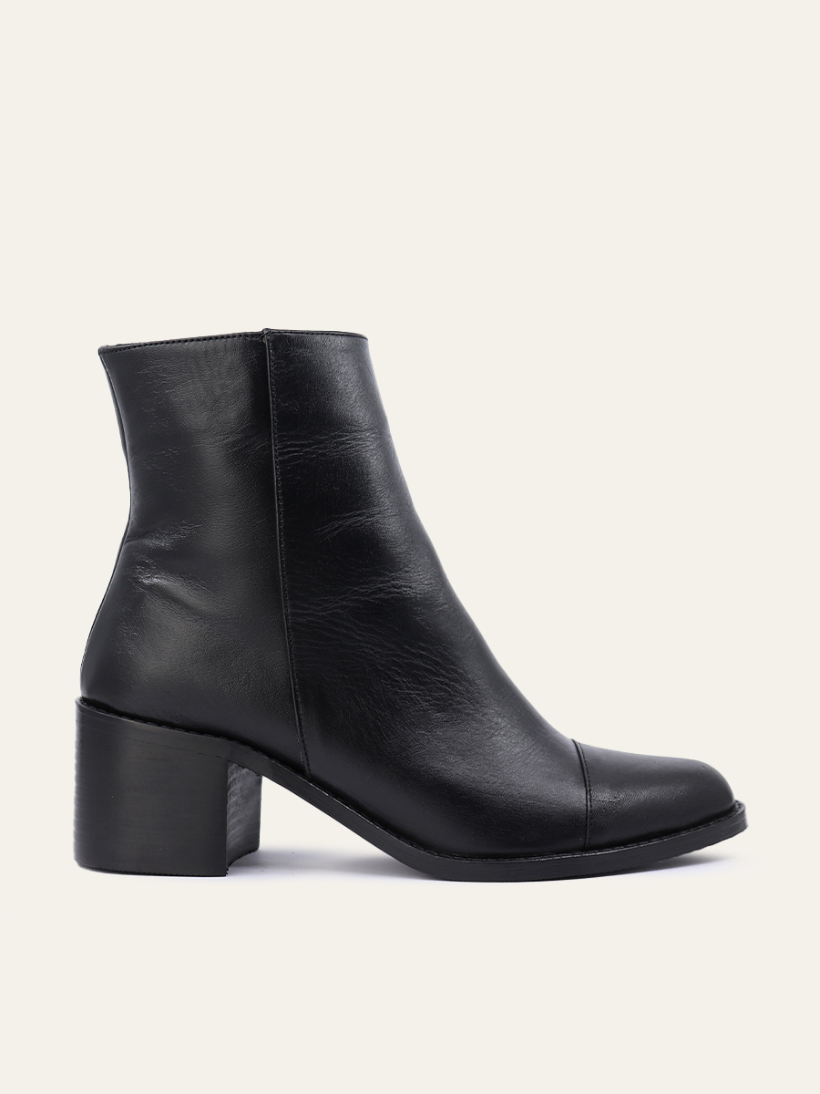 SQUARE-TOE BLOCK BOOTS — 3