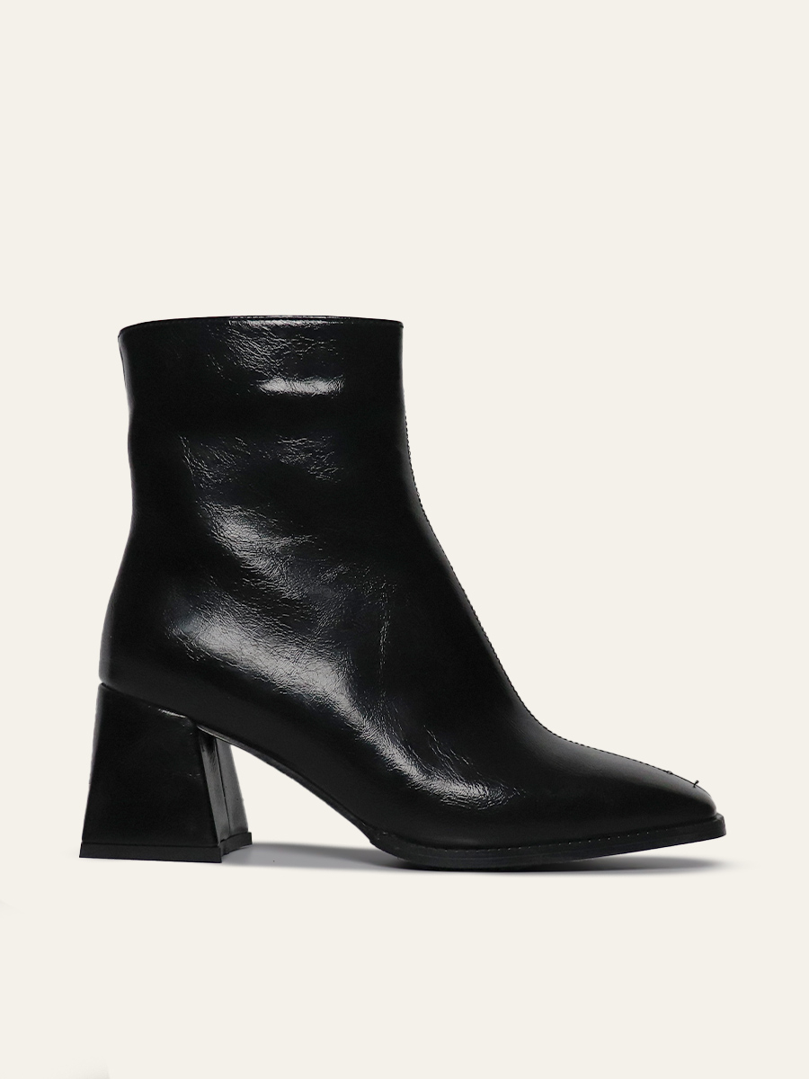 SCULPTED PATENT BOOTS — 3