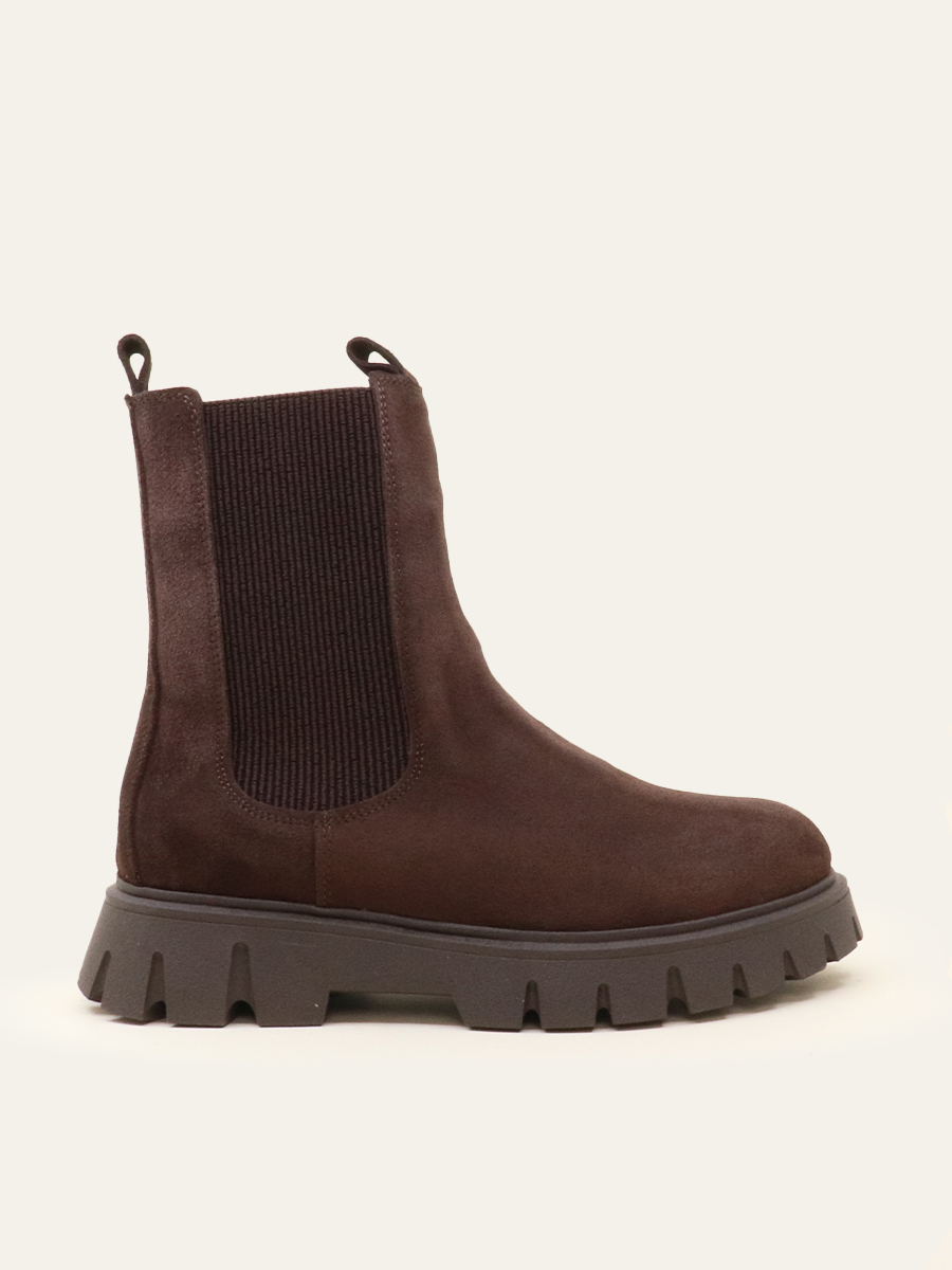 BROWN SUEDE
