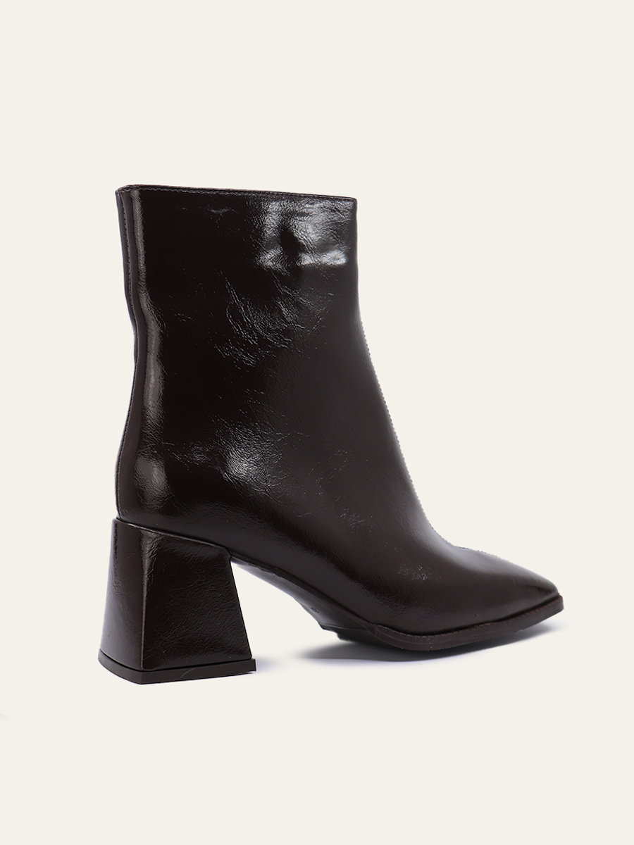 SCULPTED PATENT BOOTS — 2