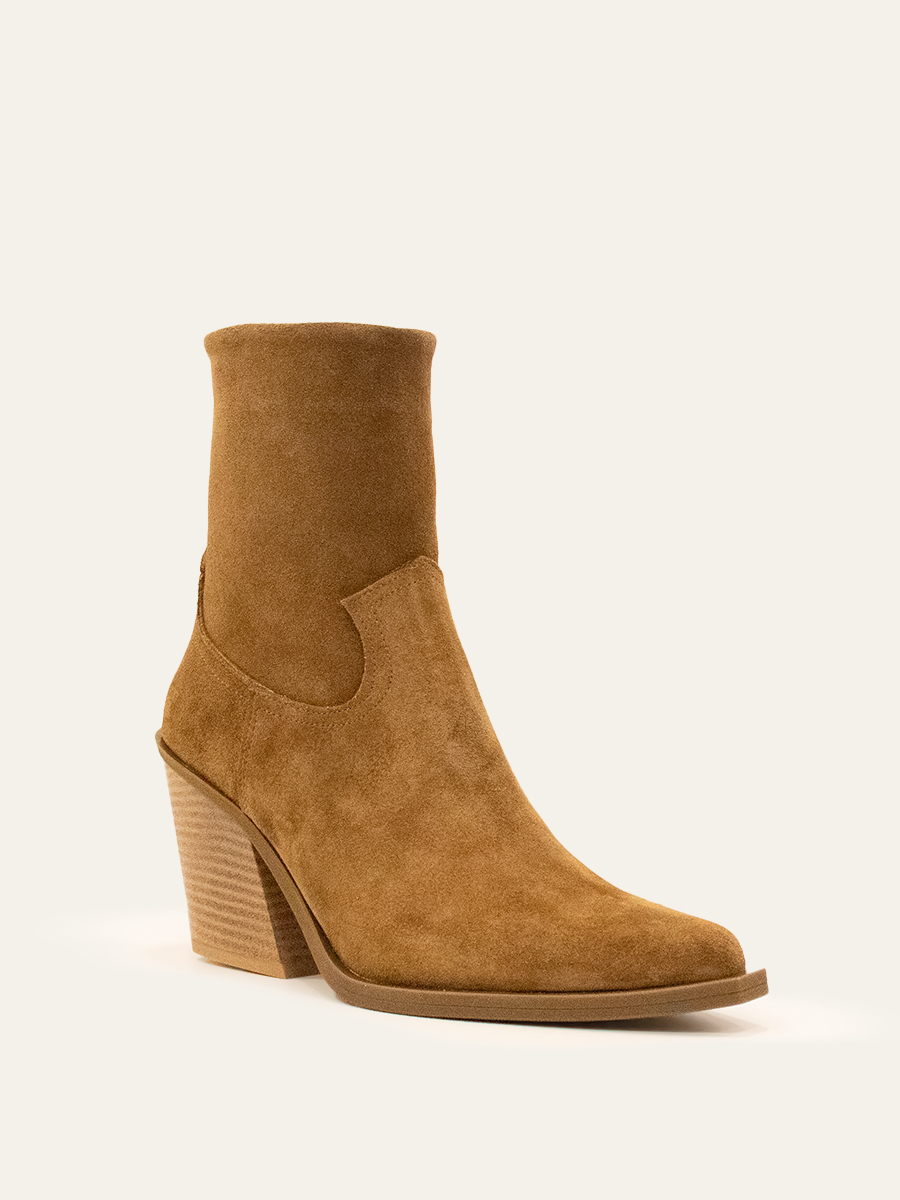 MODERN WESTERN BOOTS — 2