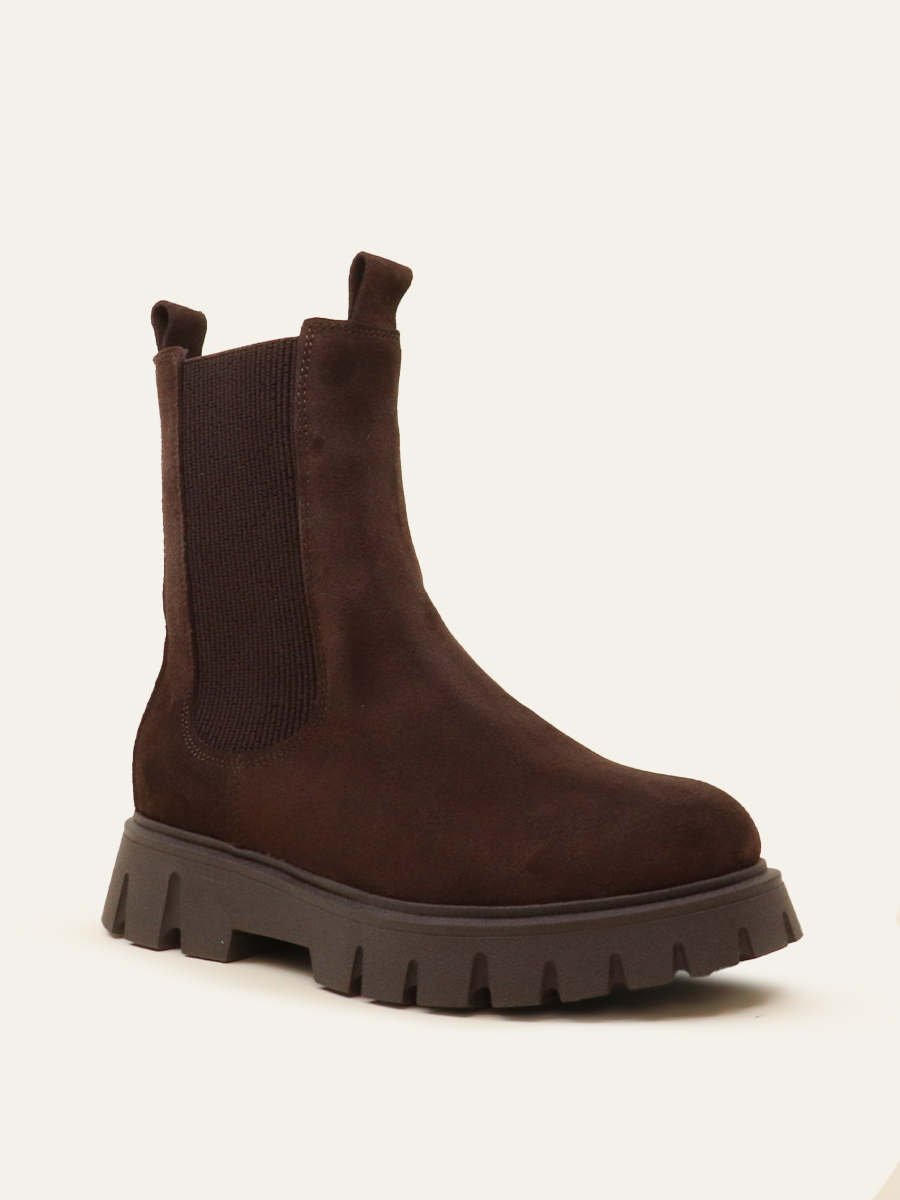 CHUNKY CHELSEA BOOTS — 6