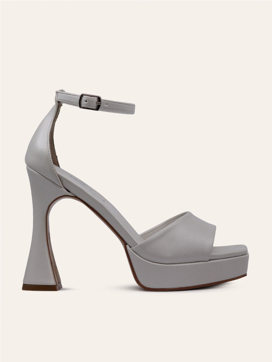 SCULPTED PLATFORM HEELS
