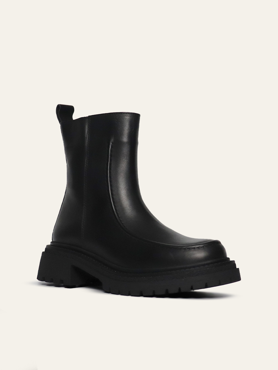 MODERN ANKLE BOOTS — 7