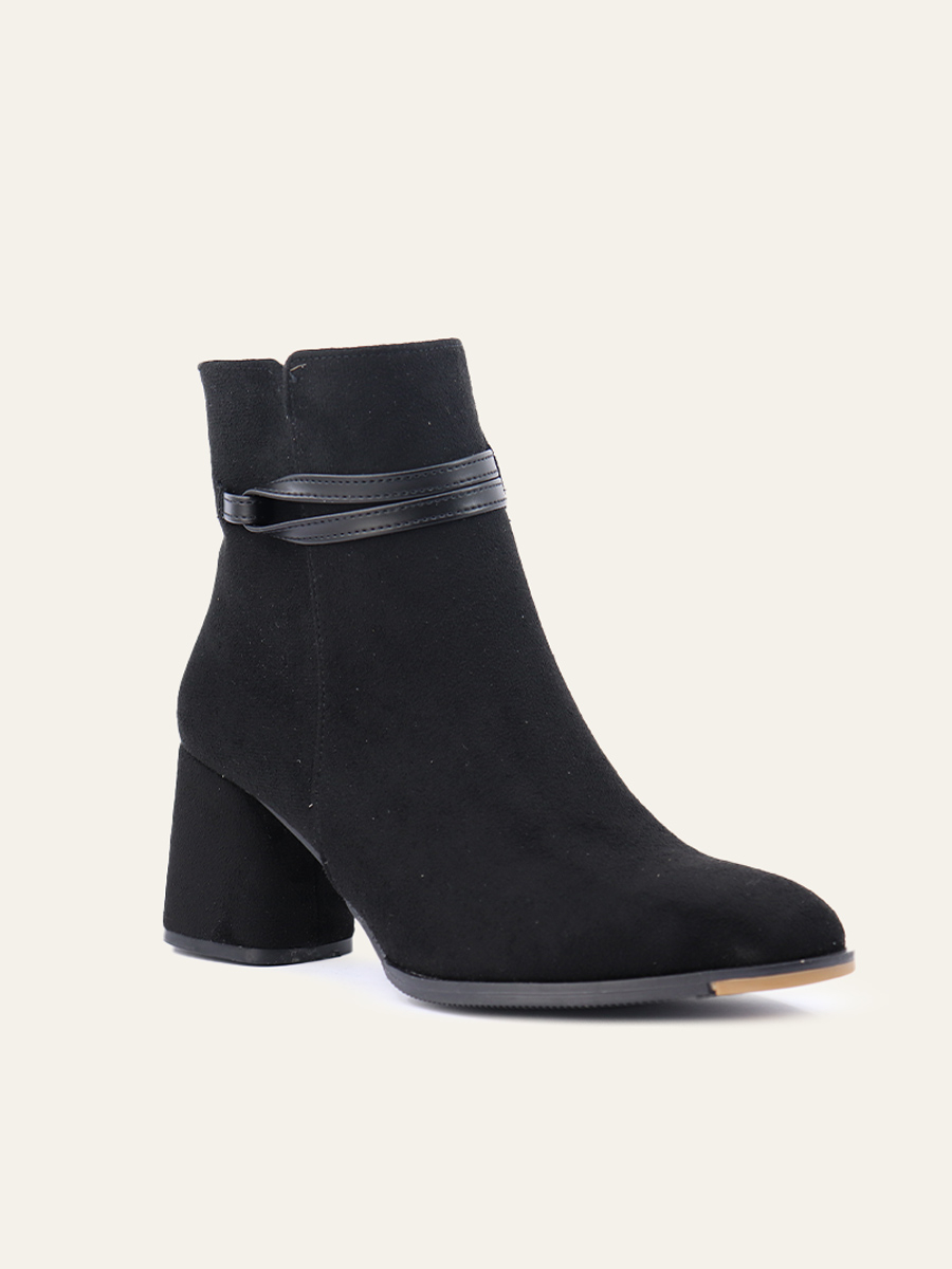 VELVET STRAP BOOTS — 7