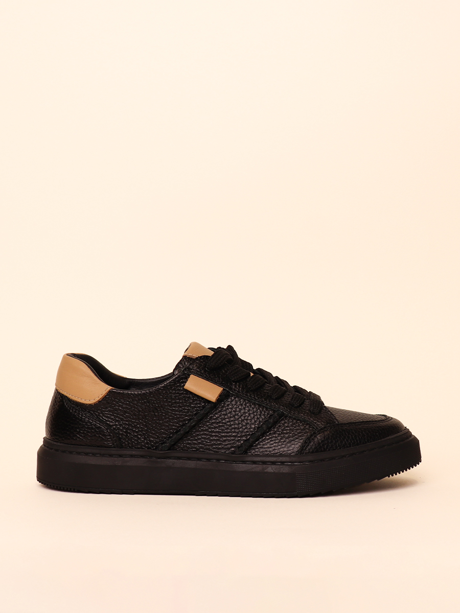 TEXTURED ACCENT SNEAKERS