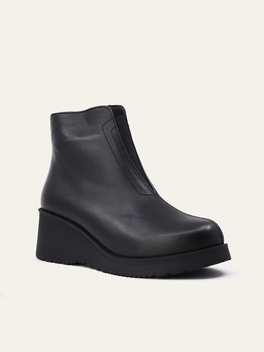 HIDDEN WEDGE ANKLE BOOTS — 6