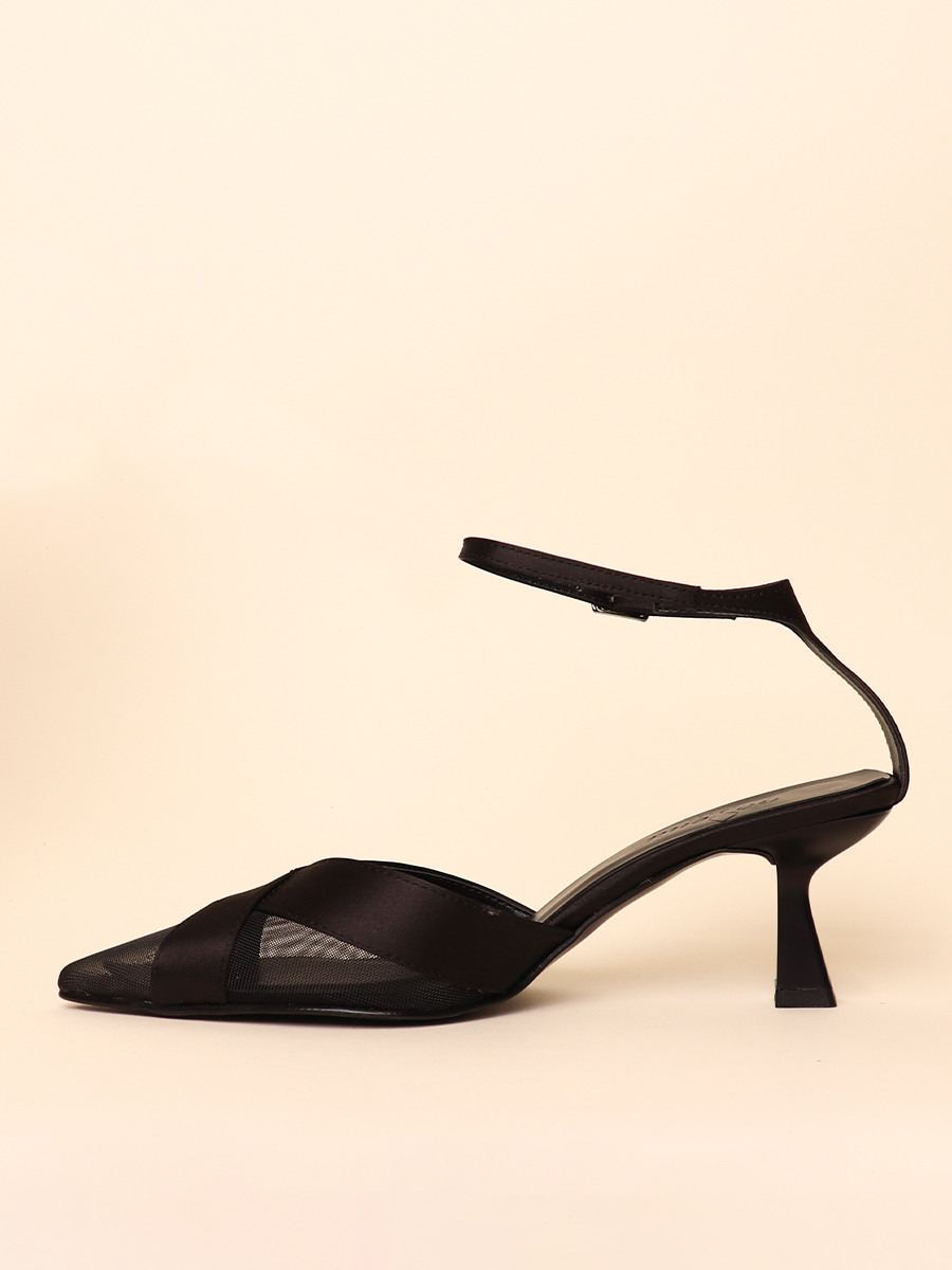 MESH CROSSOVER HEELS — 4