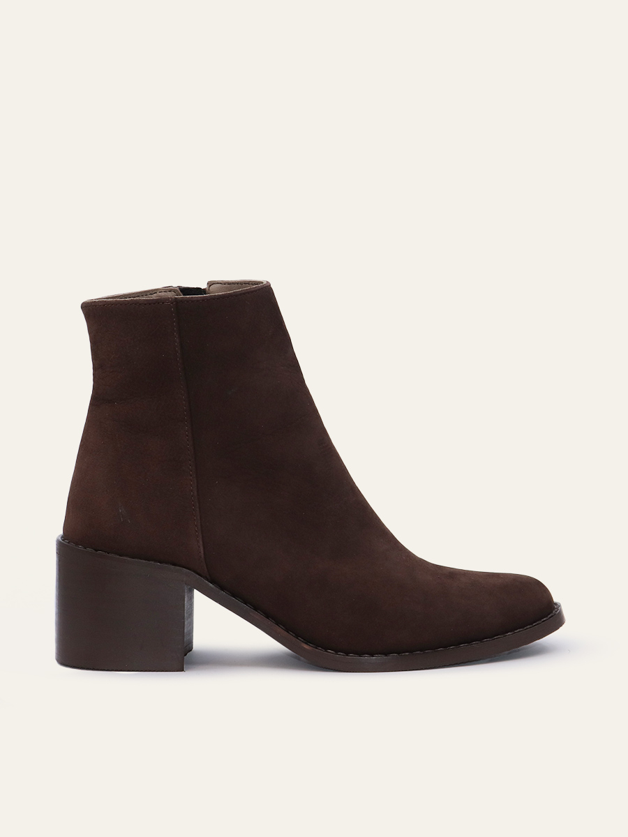 BROWN SUEDE