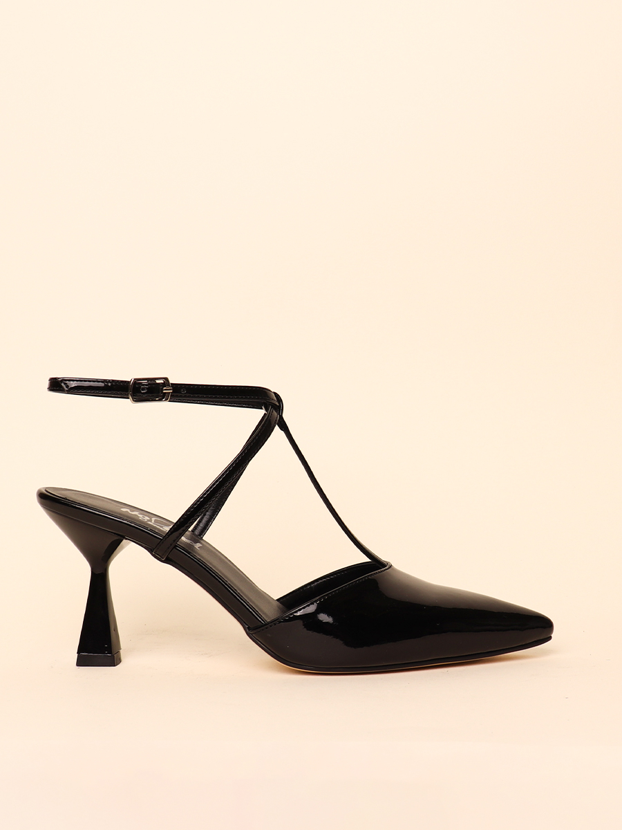 SLEEK CROSS STRAP HEELS