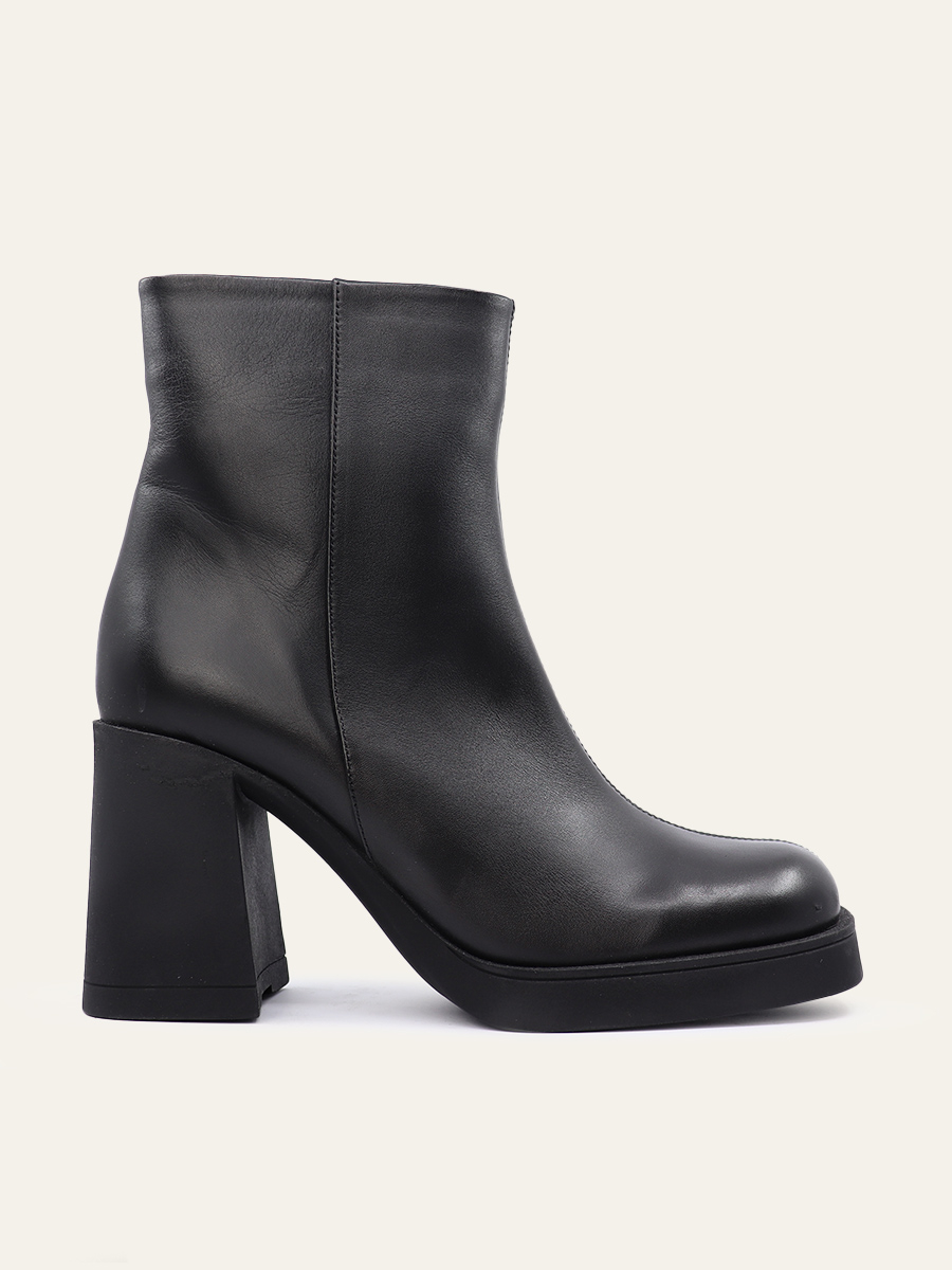 SCULPTED BLOCK BOOTS