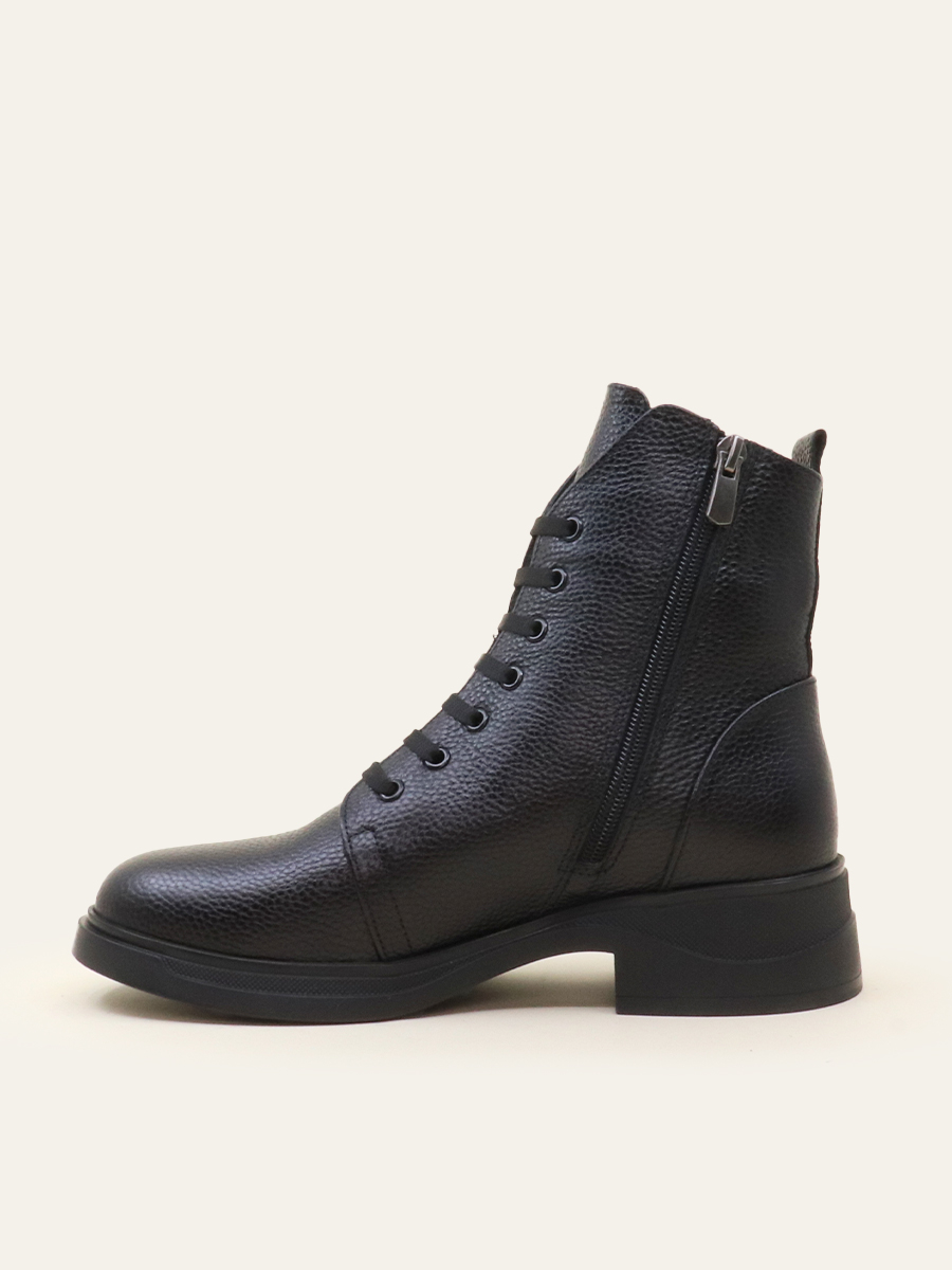 BUCKLED BOOTS — 2