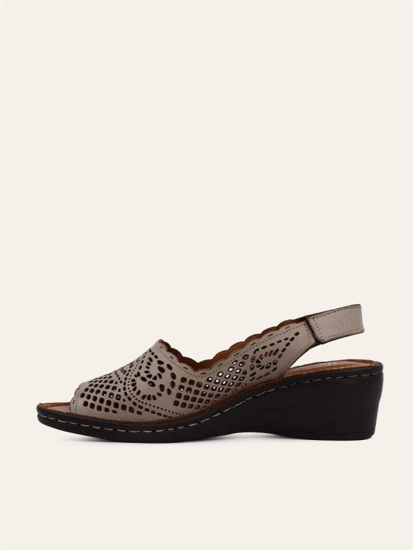 SOFT CUT WEDGE SANDALS — 2