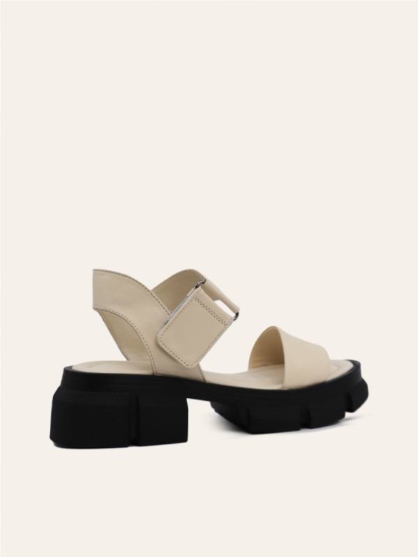 CHUNKY GRIP SANDALS — 4