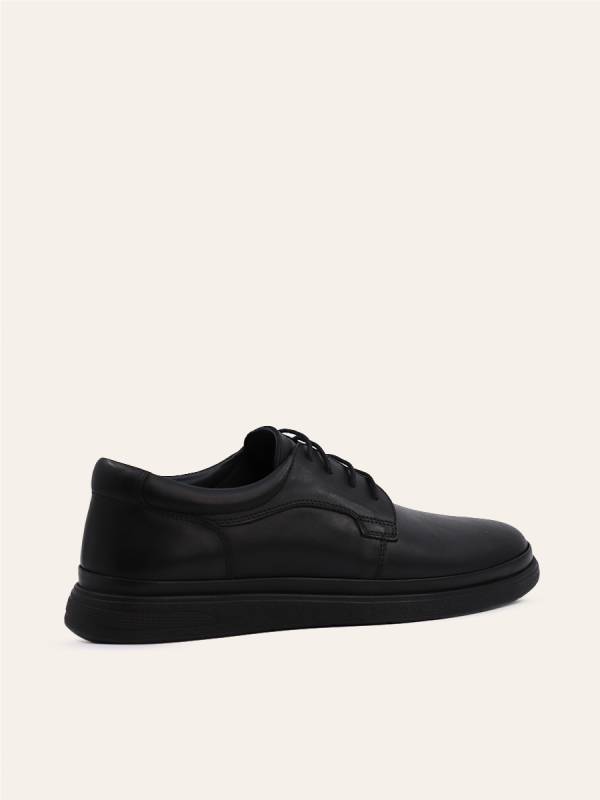 CLEAN CLASSIC LACE SHOES — 4