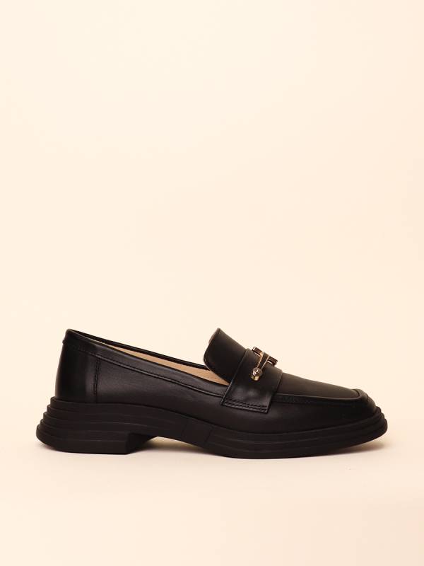 EDGE LOAFERS