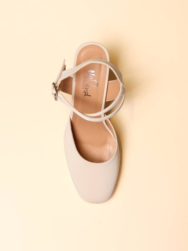 DOUBLE STRAP PLATFORMS — 4