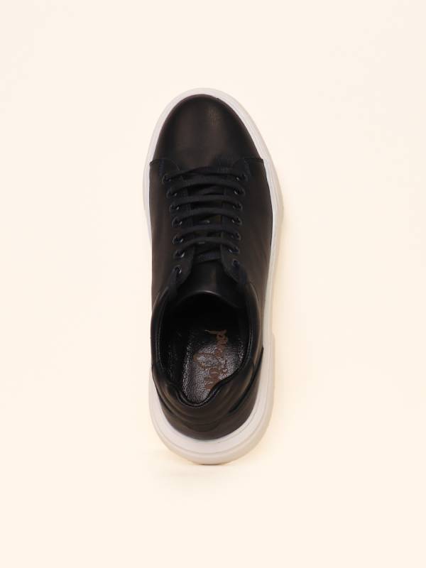CLEAN CLASSIC SNEAKERS — 4