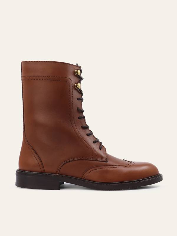 CLASSIC LACE-UP BOOTS