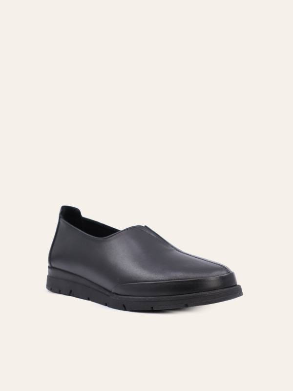 CLEAN SLIP-ON SHOES — 3