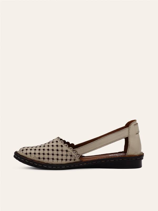 WOVEN CUT FLAT SANDALS — 2