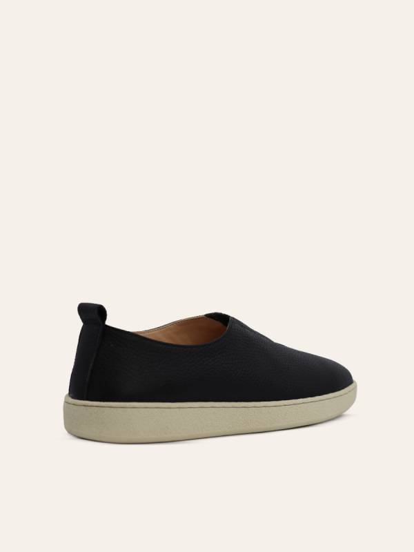 MINIMAL SLIP-ON SNEAKERS — 4