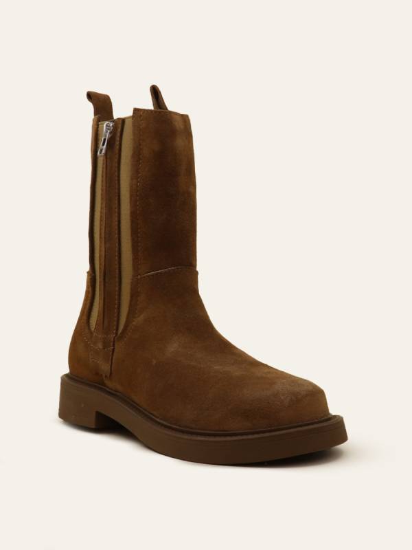 ZIP CHELSEA BOOTS