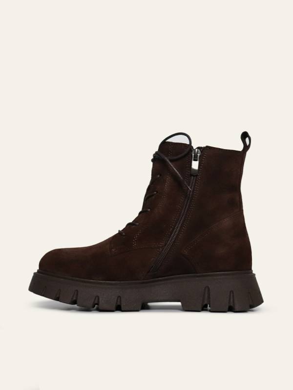LACE-UP CHUNKY BOOTS