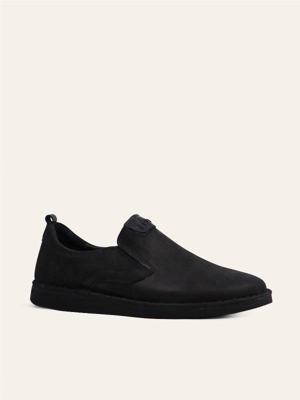 ESSENTIAL SLIP-ON SHOES — 3