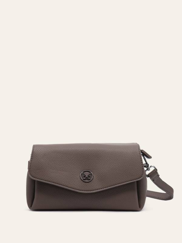 ESSENTIAL FLAP BAG
