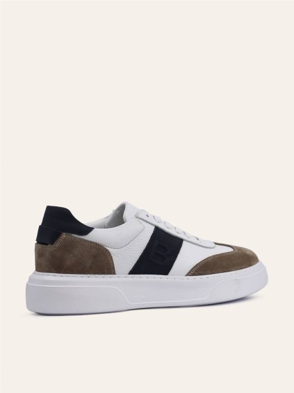 CONTRAST PANEL SNEAKERS — 4