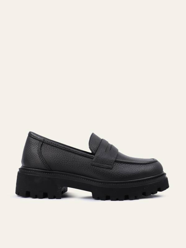 URBAN CHUNKY LOAFERS
