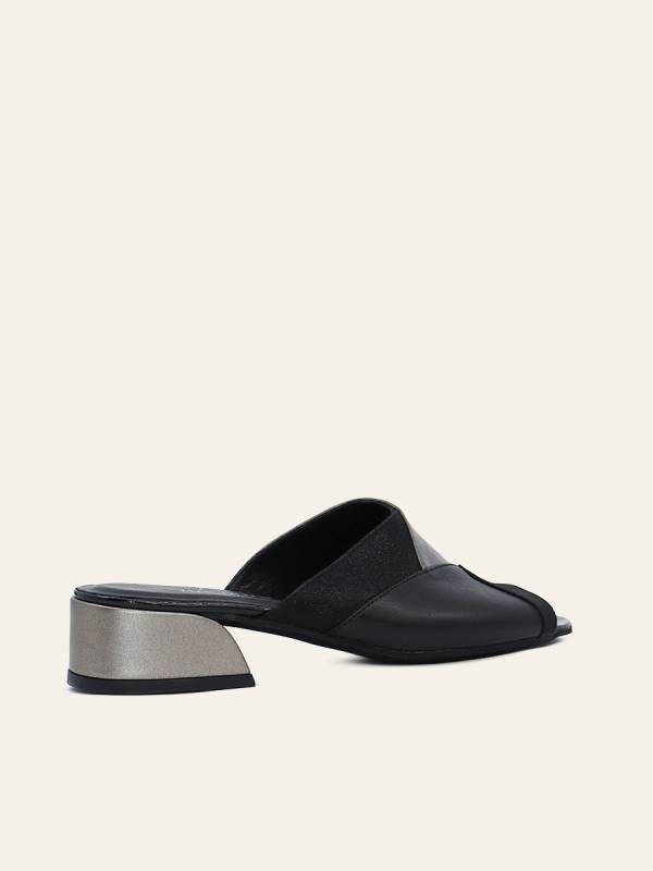 MINIMAL CONTRAST SLIDE HEELS — 4