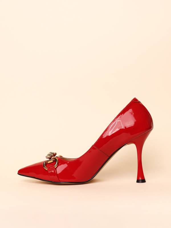 CHAIN POINTED PUMPS — 2