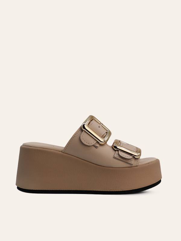 BOLD BUCKLE PLATFORM SLIDES