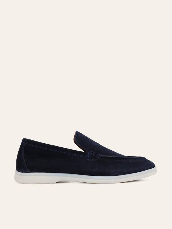REFINED SUEDE LOAFERS