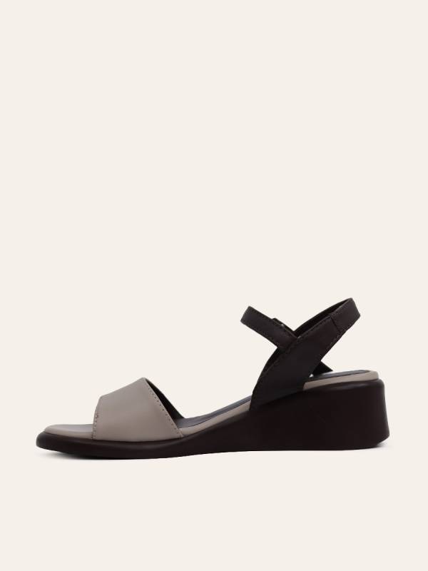 DUAL TONE STRAP SANDALS — 2