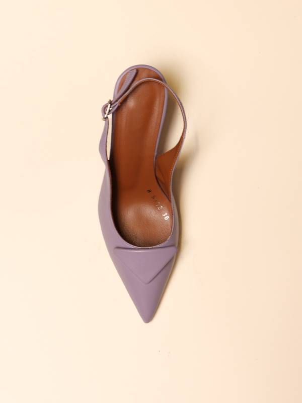 STRUCTURED BOW HEELS — 4