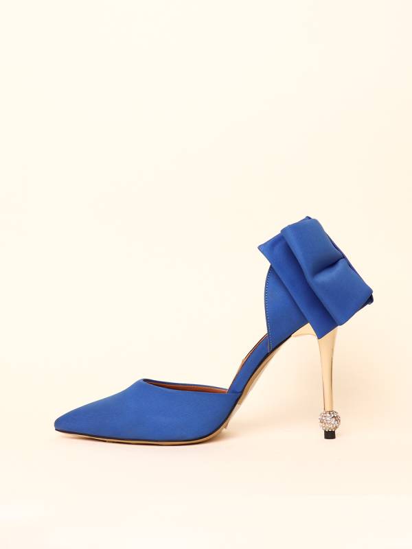 ROYAL BOW HEELS — 2