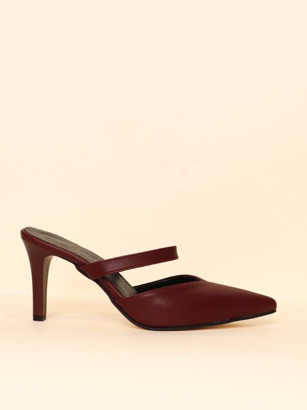 SLEEK STRAP HEELS