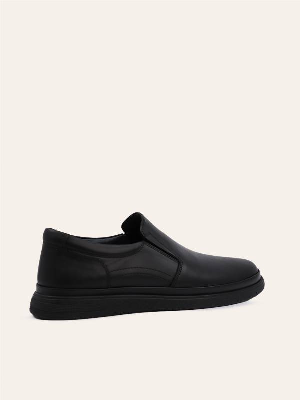 MINIMAL SLIP-ON SHOES — 4