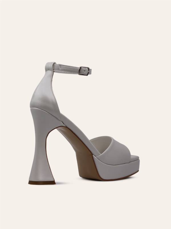 SCULPTED PLATFORM HEELS — 4