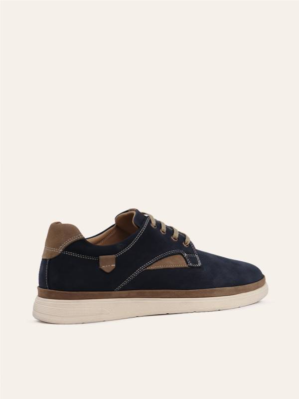 CASUAL LACE-UP SHOES — 4