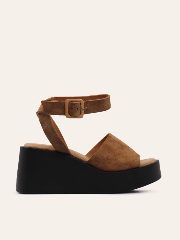 PLATFORM SANDALS