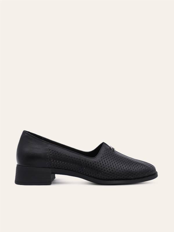 PERFORATED CLASSIC SHOES