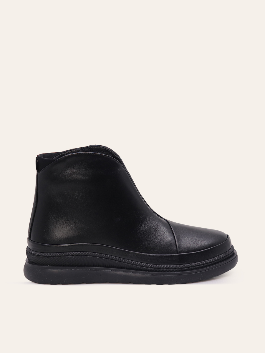 FLATFORM ANKLE BOOTS